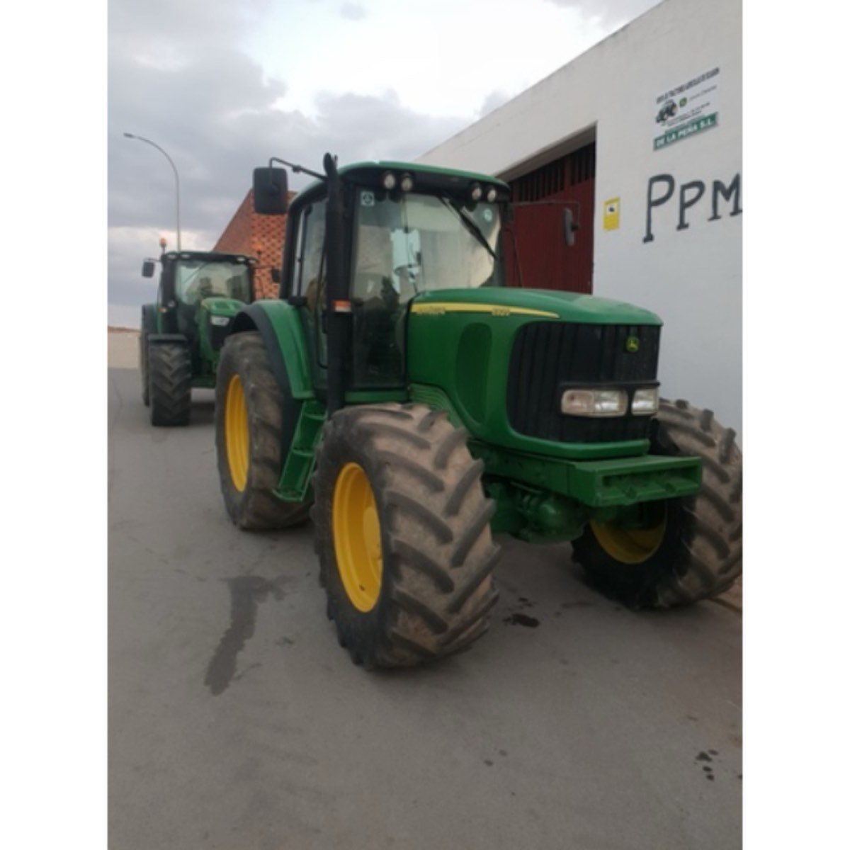 JOHN DEERE - 6920