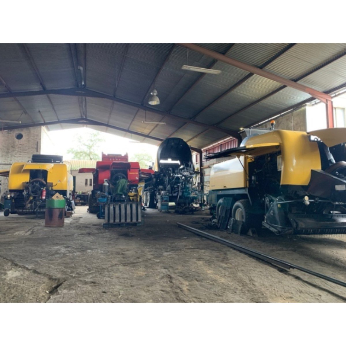 EMPACADORAS NEW HOLLAND Y CASE LBX