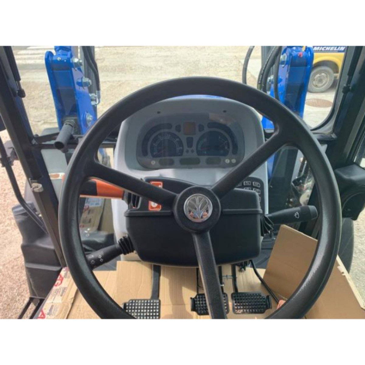 NEW HOLLAND - T5060