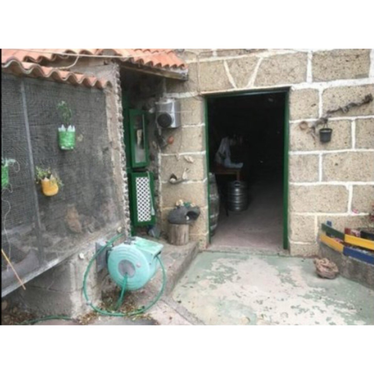 Gran parcela y casa con piscina en Granadilla de Abona