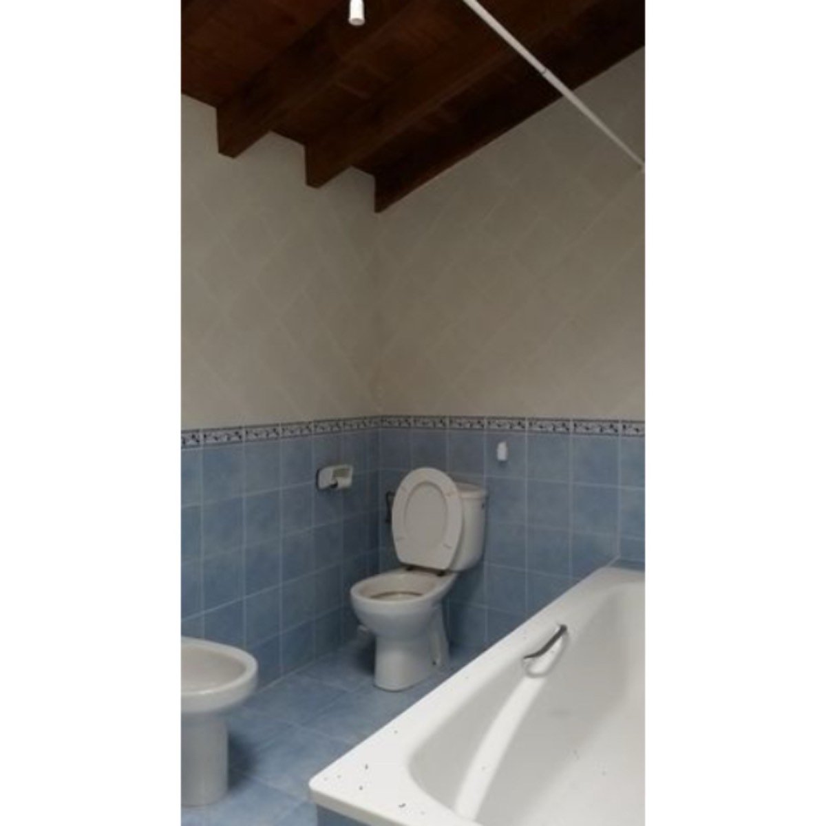 CASA RESTAURADA IDEAL PARA TURISMO RURAL