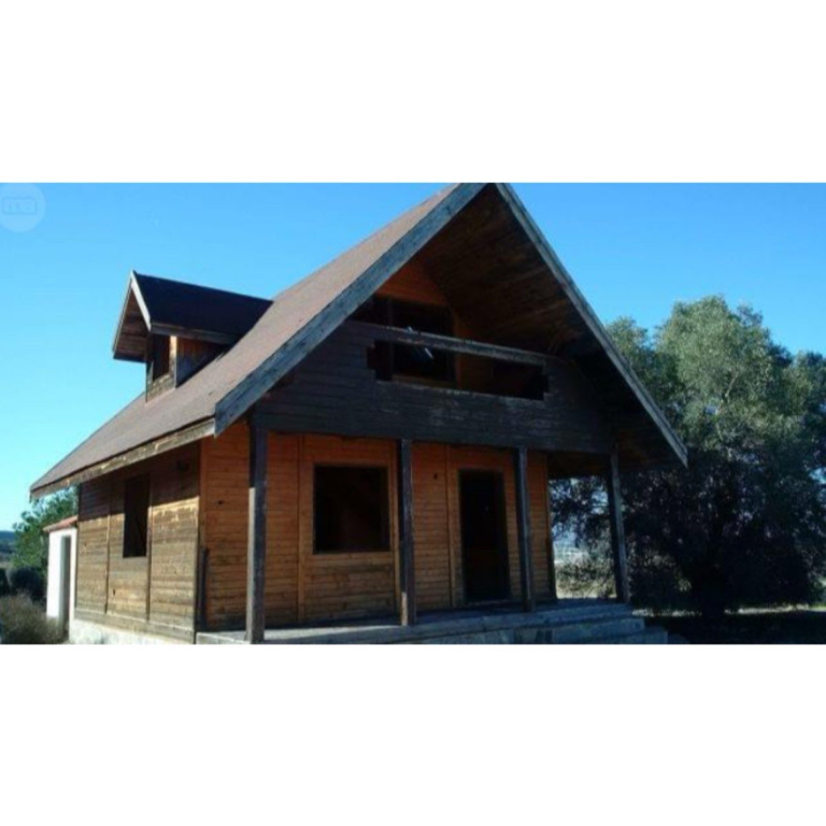 CASA DE MADERA DE 60 M + 18000 M TERRENO