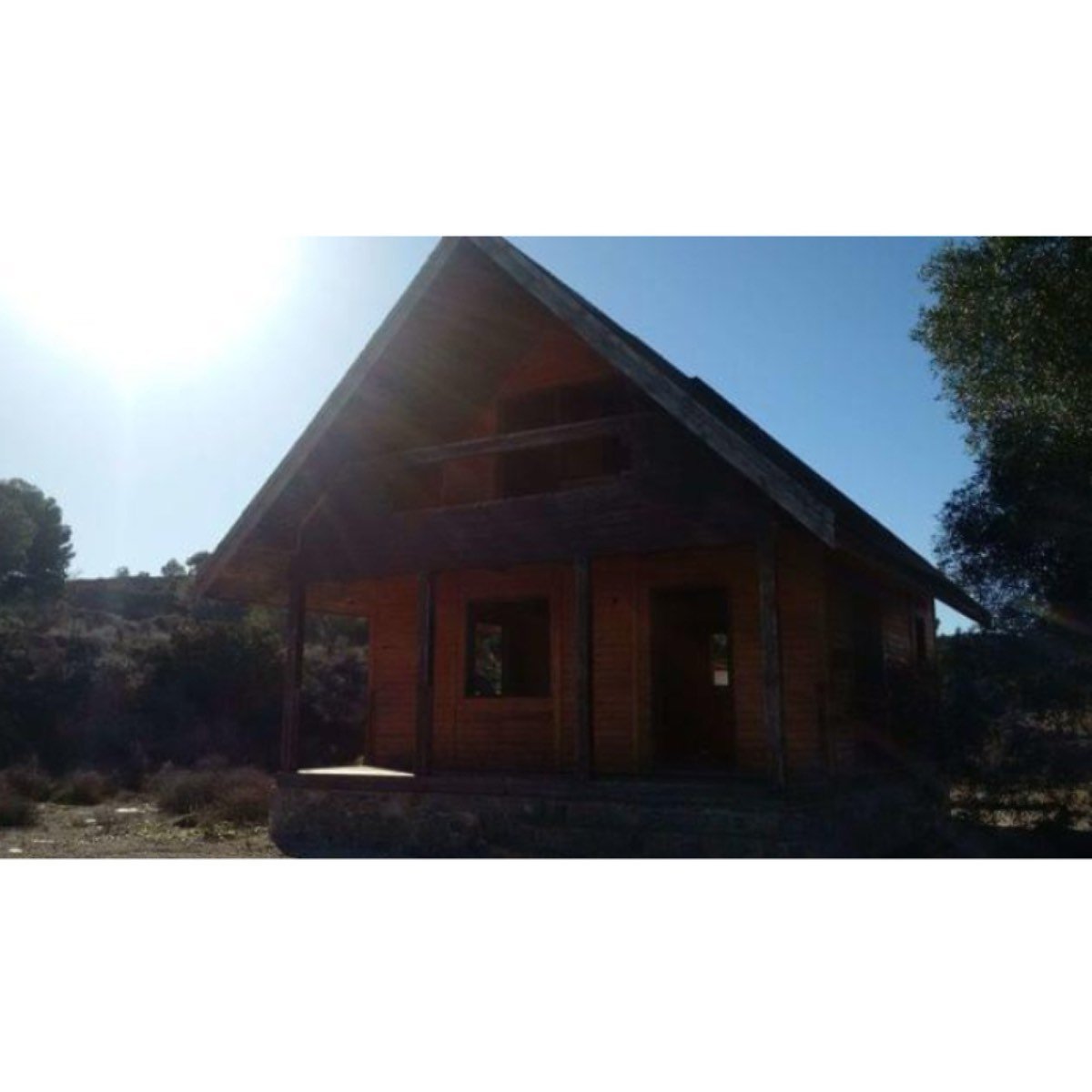 CASA DE MADERA DE 60 M + 18000 M TERRENO