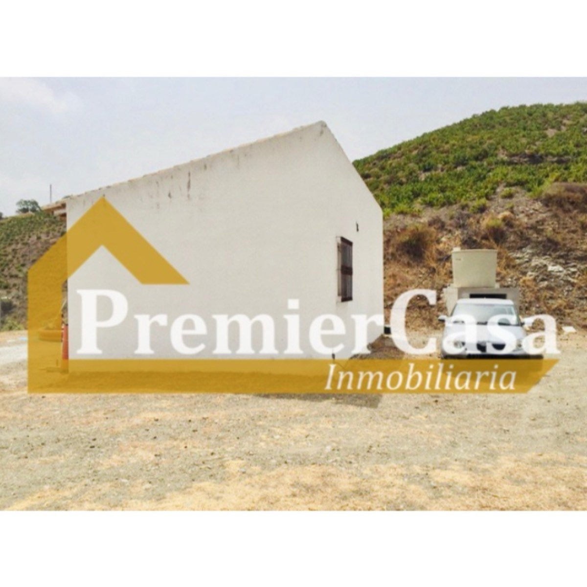 CASA DE CAMPO CON PARCELA DE 3650M2