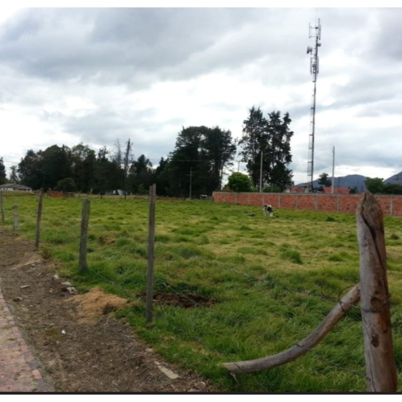 VENTA EXCELENTE LOTE ESQUINERO