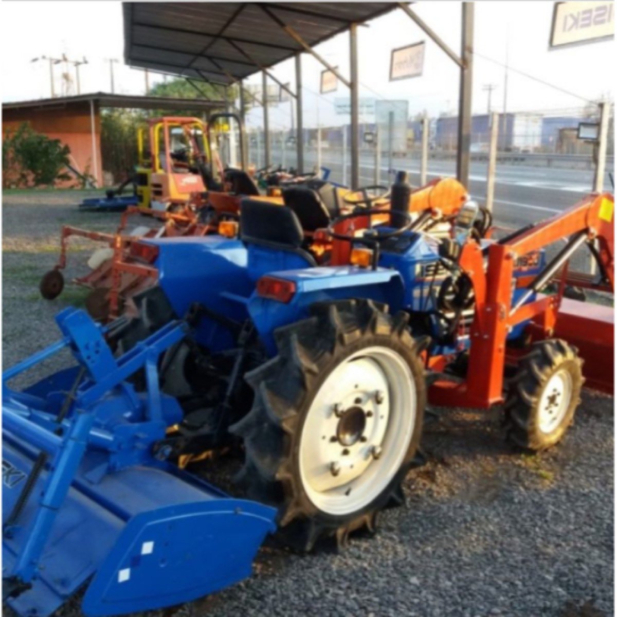 MINITRACTOR ISEKI TU1900