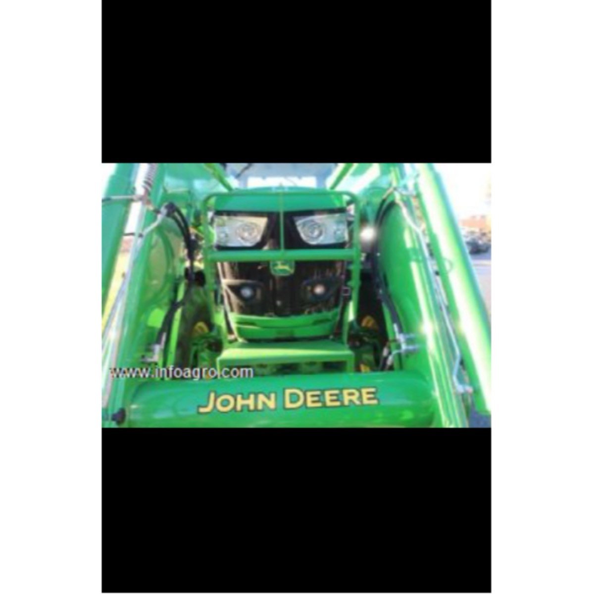 Se vende tractor john deere 6140 del año 2015