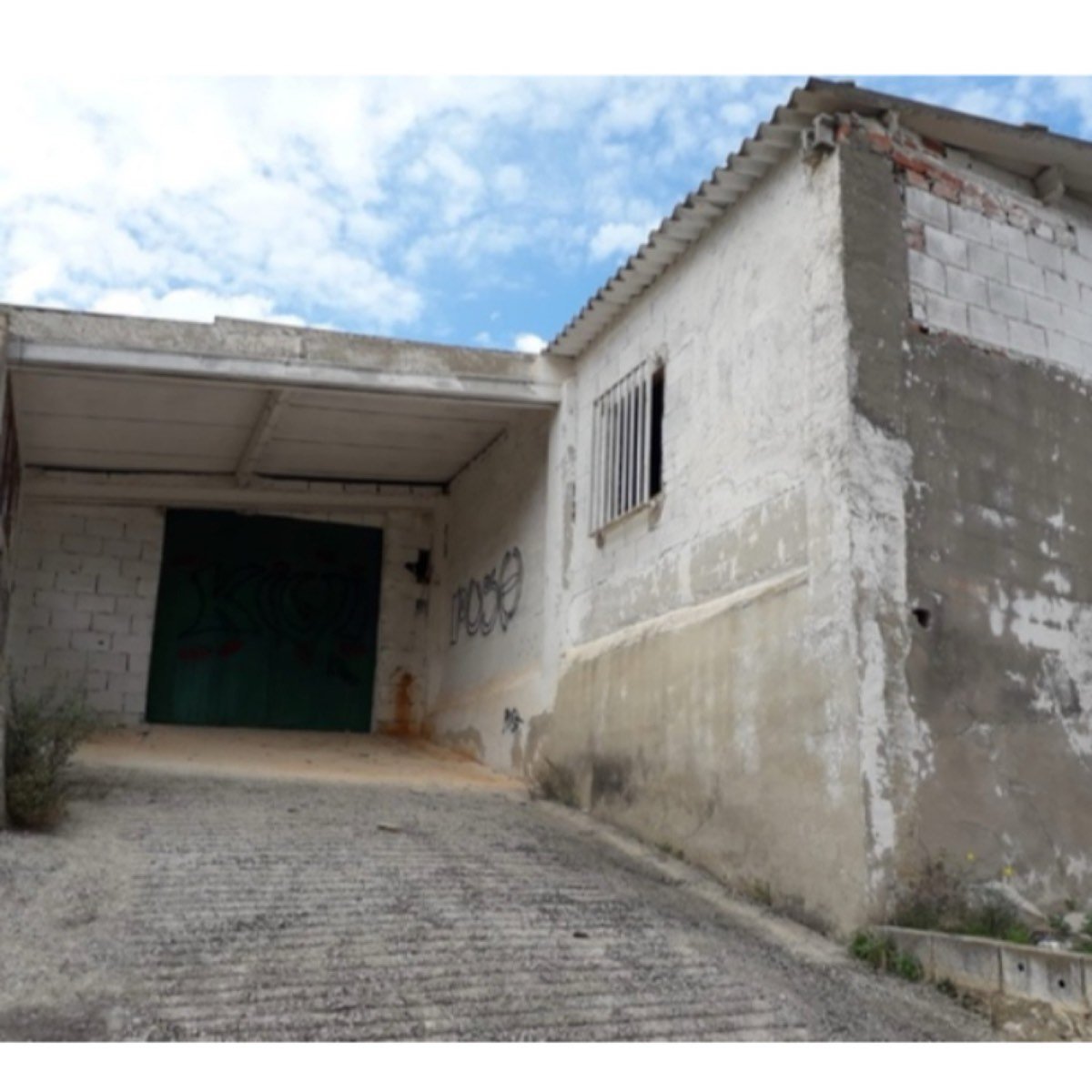 FINCA EN XERESA