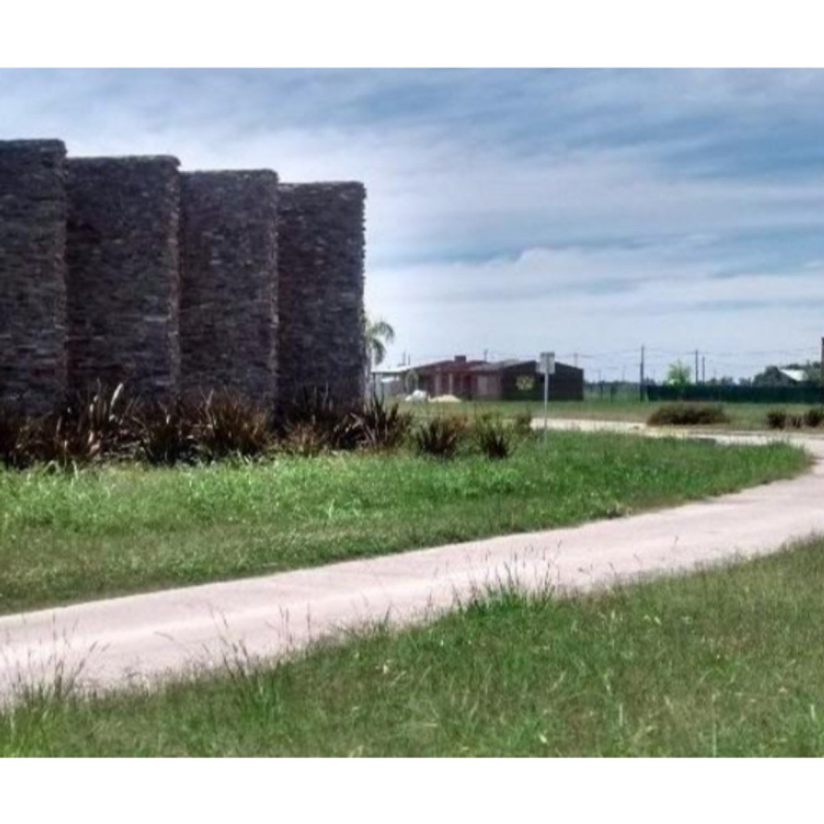 TERRENOS EN VENTA FUNES TOWN – 415 m²