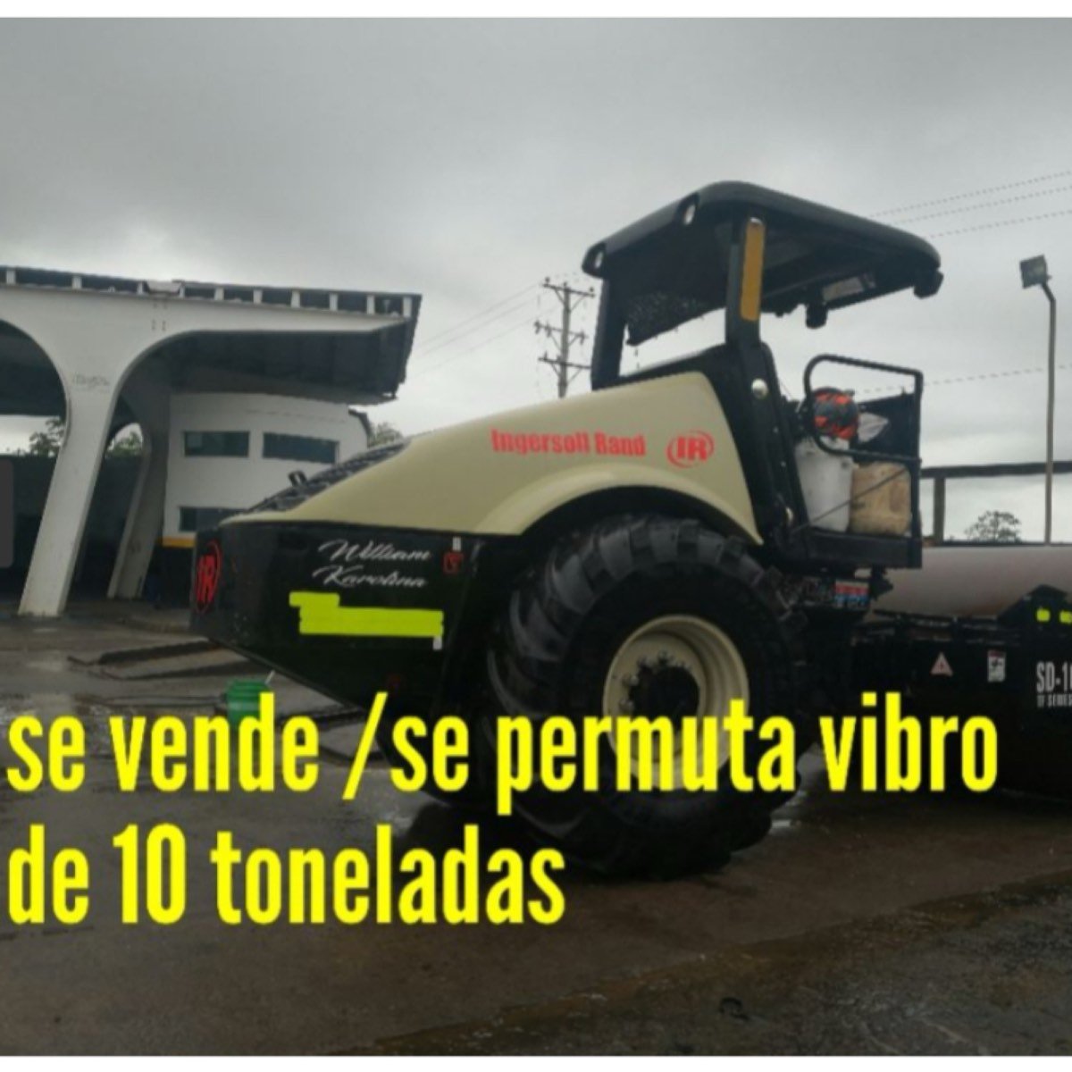 Se vende vibro compactador de 10 tonelad