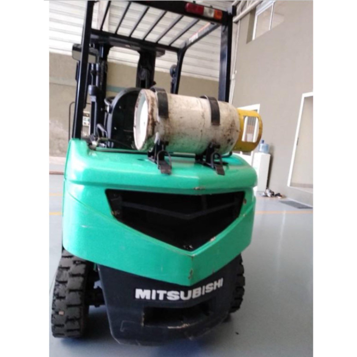autoelevador mitsubishi modelo 2017 diesel