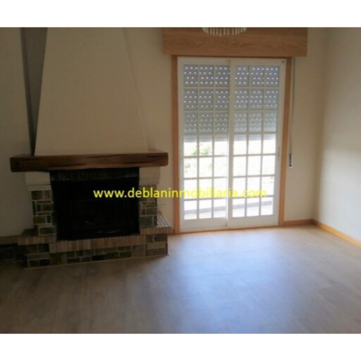 GRAN PROPIEDAD DE 403M2 C/ TERRENO 898M2