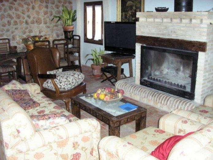 153662_los-quintanares_1394613884_o
