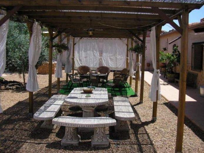 153662_los-quintanares_1394613890_o