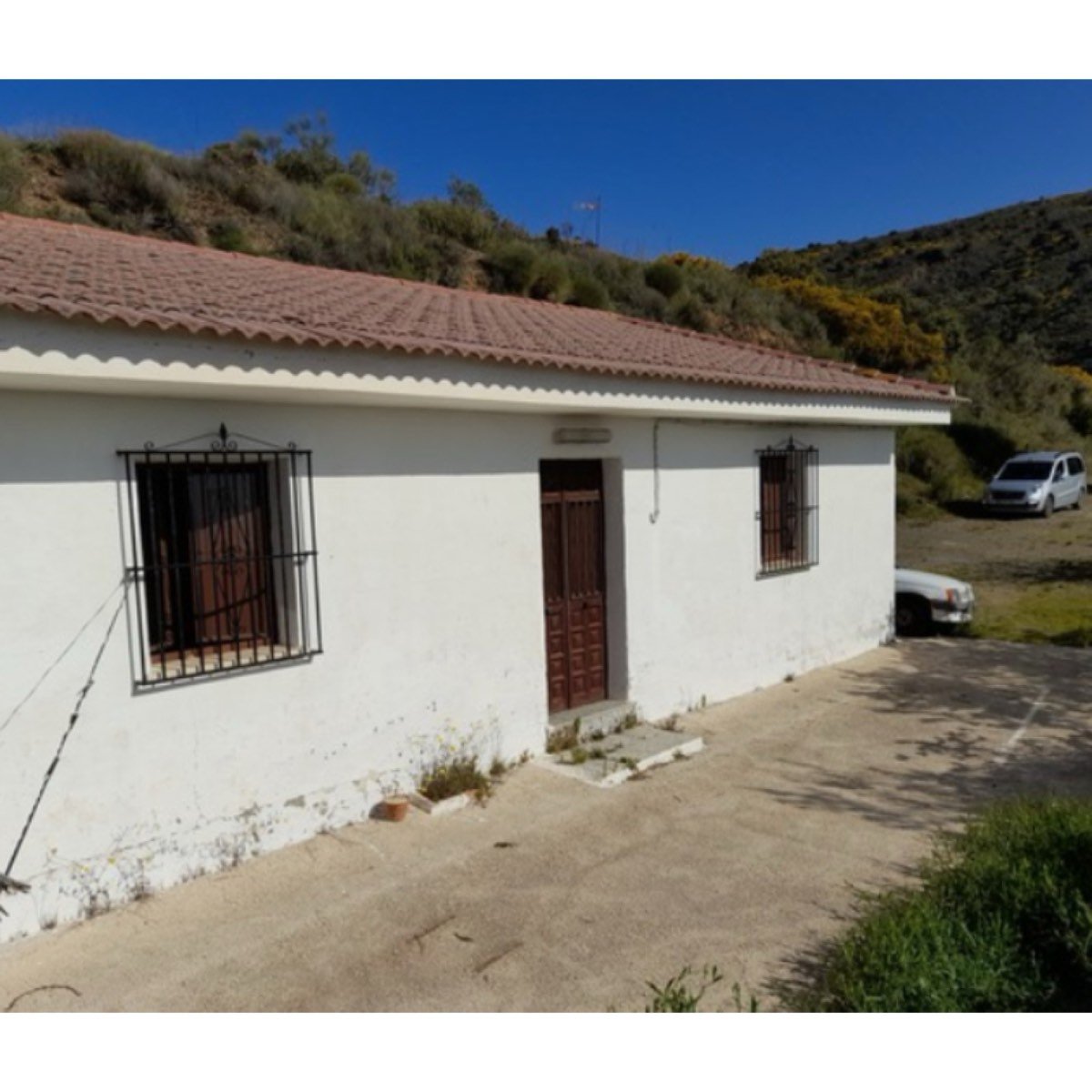 SE VENDE FINCA SANTO PITAR- COMARES