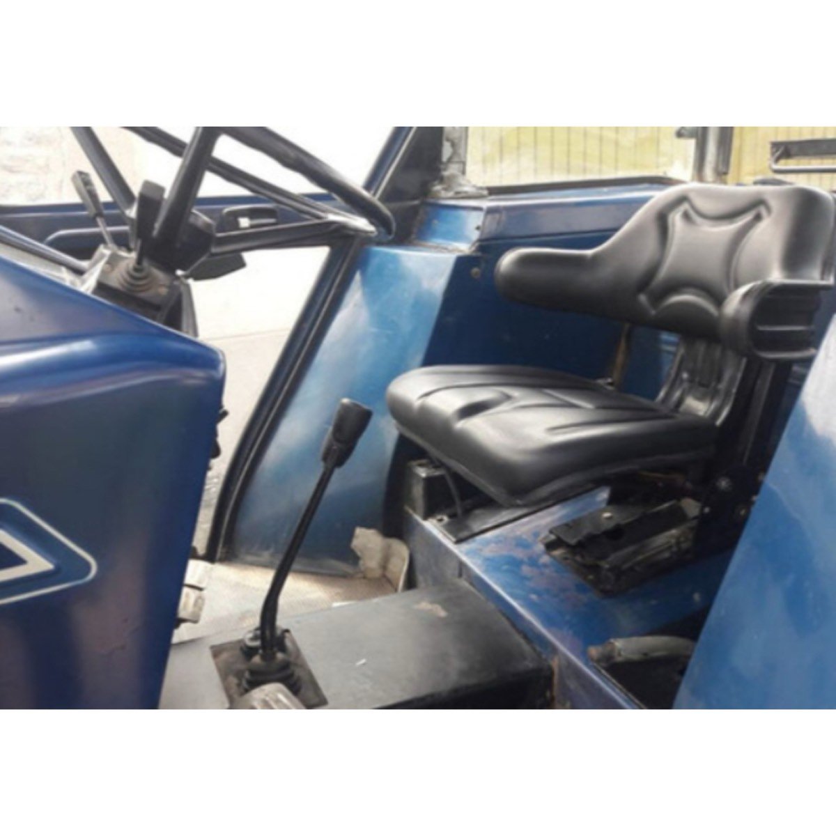 SE VENDE EBRO - 6070 ST(70CV)