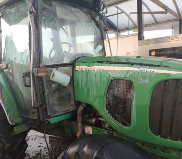 SE VENDE JOHN DEERE - 6220