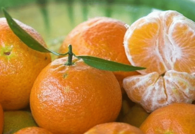 MANDARINA NARANJA CEREZA FRESA