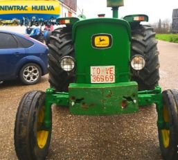 SE VENDE JOHN DEERE 2120