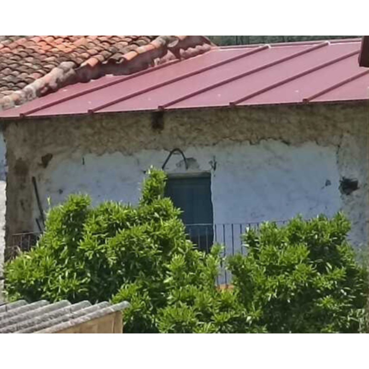 VENTA DE CASA EN CAMBRÓN(LAS HURDES)