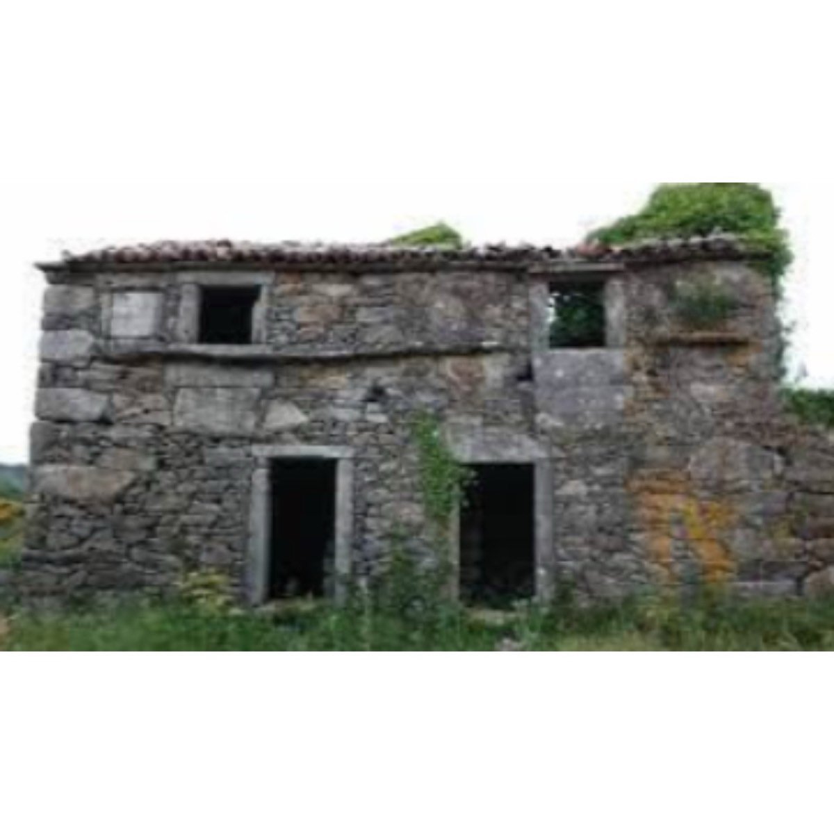 CASA CON TERRENO PARA REHABILITAR