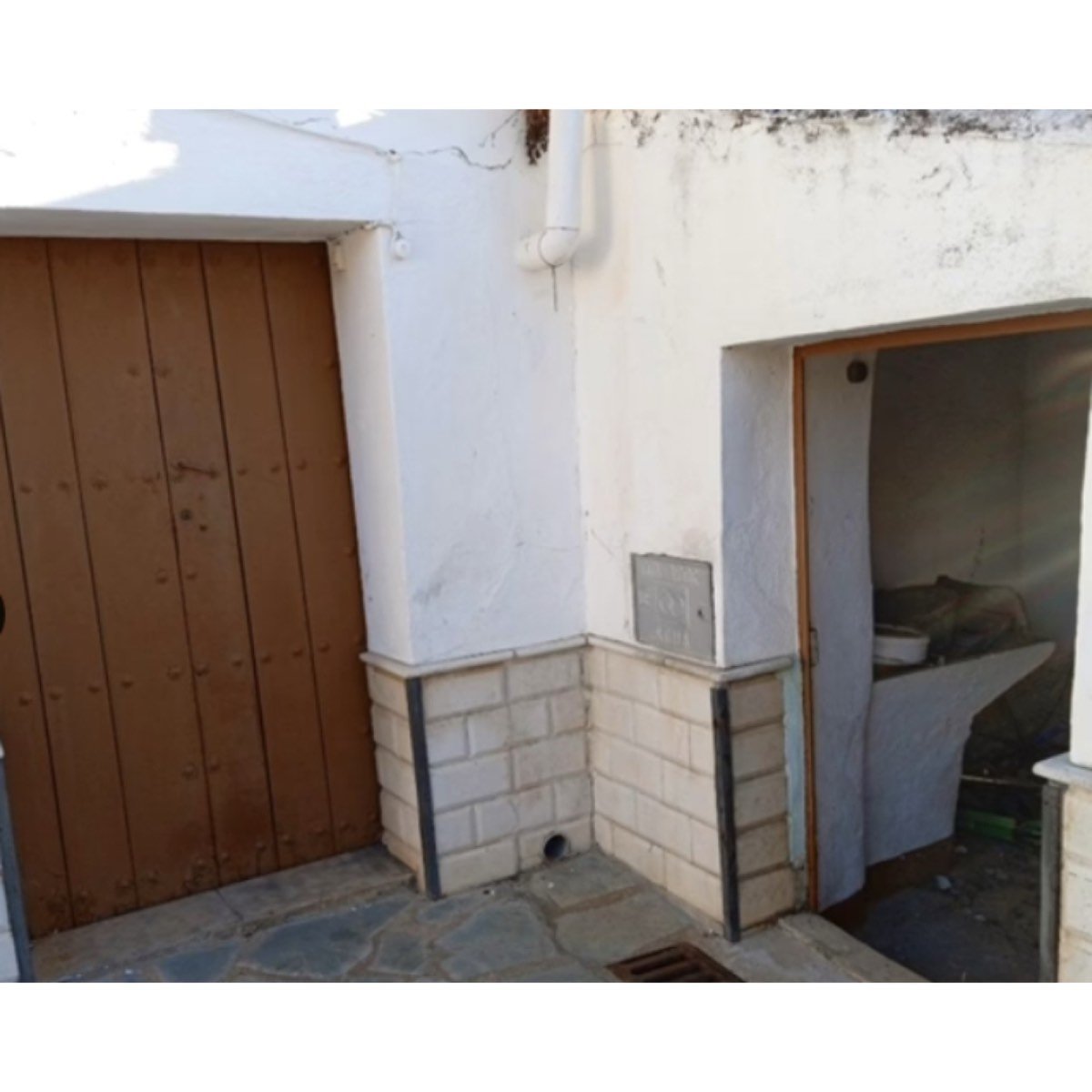 SE VENDE VIVIENDA EN JABUGILLO - C/ DOMINGUEZ MORÁ