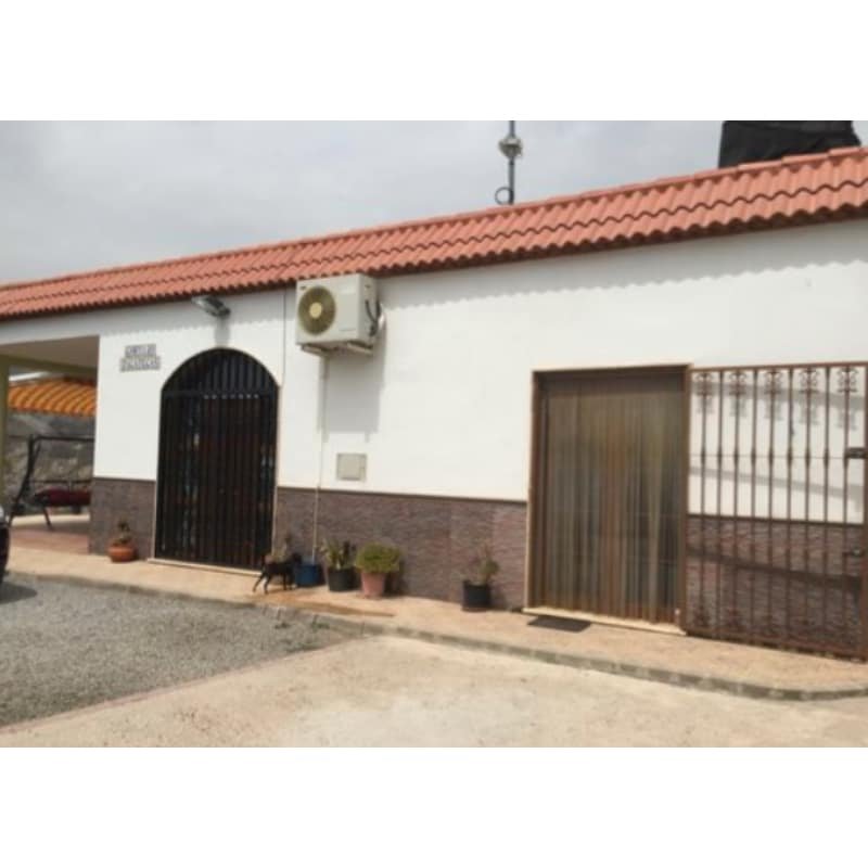 VIVIENDA EN ALCOLEA - PARAJE TAJAULE