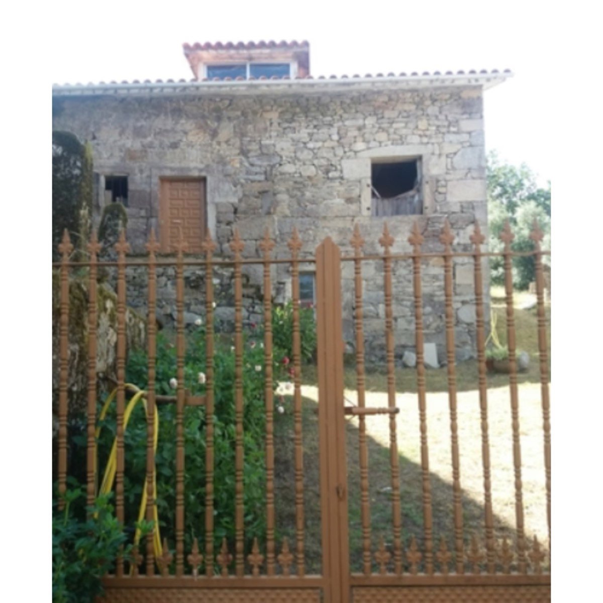 SE VENDE CASA DE ALDEA