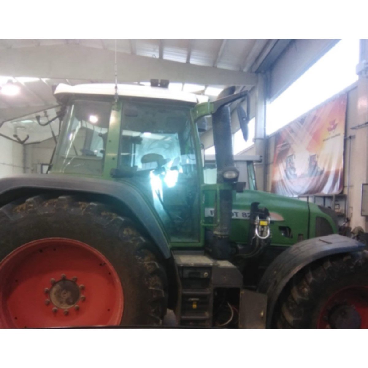 SE VENDE FENDT - 820