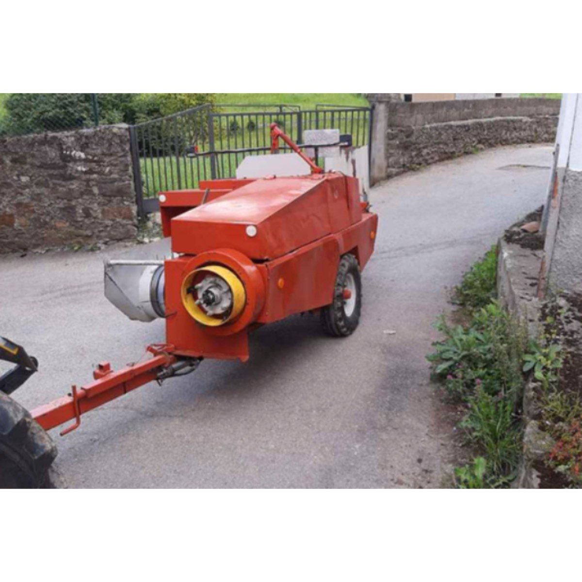 SE VENDE EMPACADORA FIAT FARDO 130 - FIAT FARDO