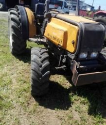 VENDO TRACTOR RENAULT - 80-14 FRUTERO