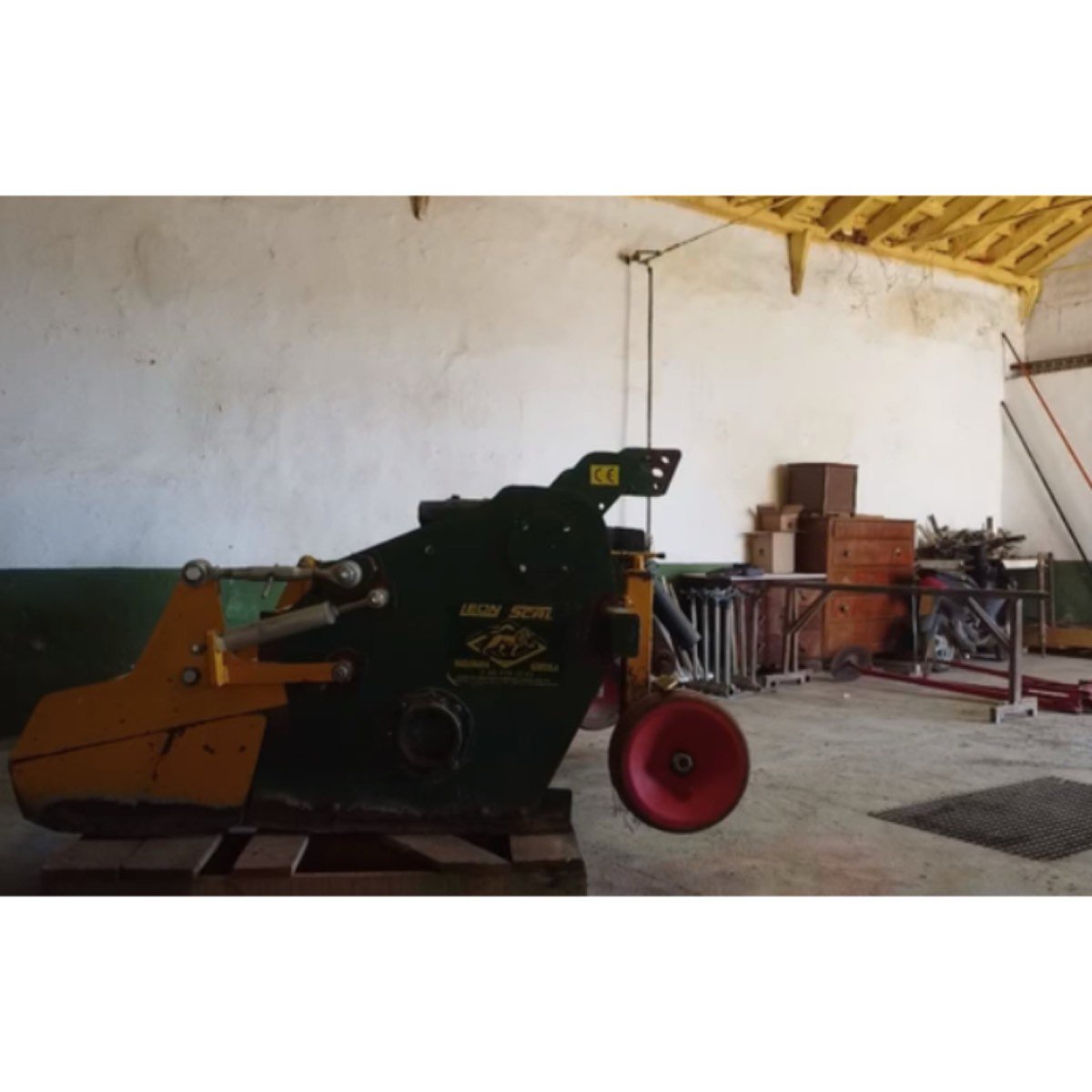 ROTAVATOR CONFORMADOR LEÓN SCAL