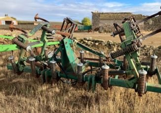 SE VENDE CULTIVADOR CHISEL