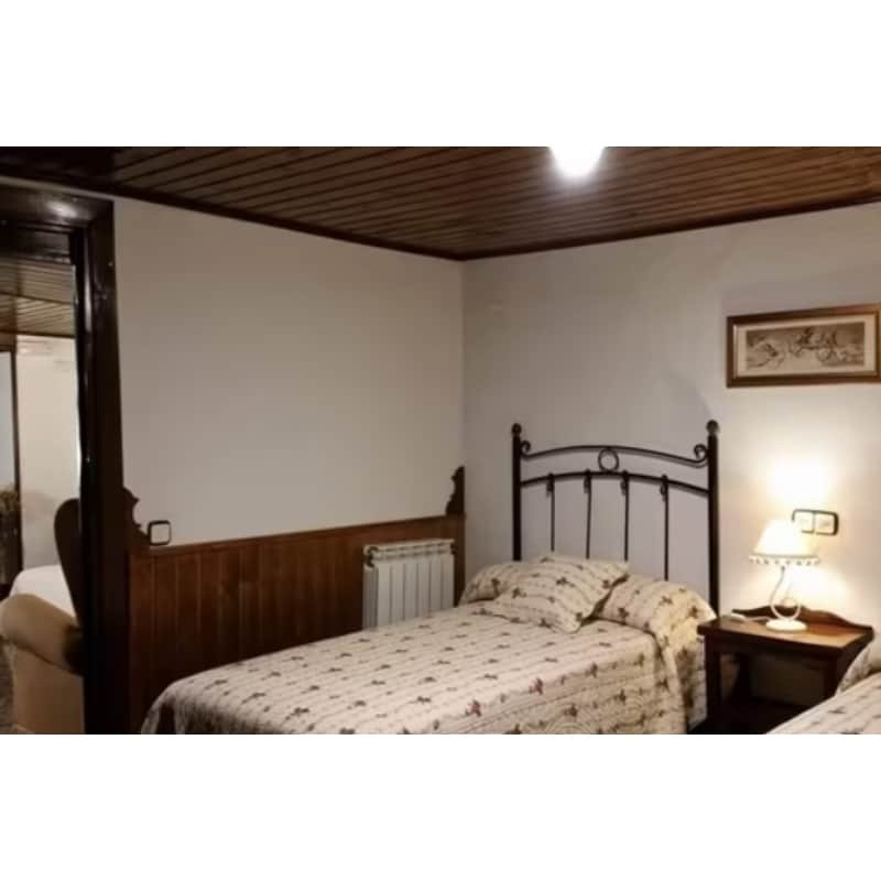 SE VENDE NEGOCIO DE CASA RURAL