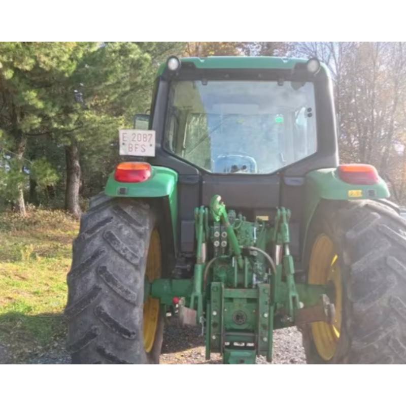 JOHN DEERE - 6330