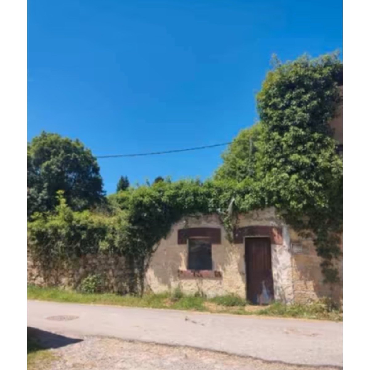 VIVIENDA A LA VENTA EN LA COGOLLA - PANDO 33