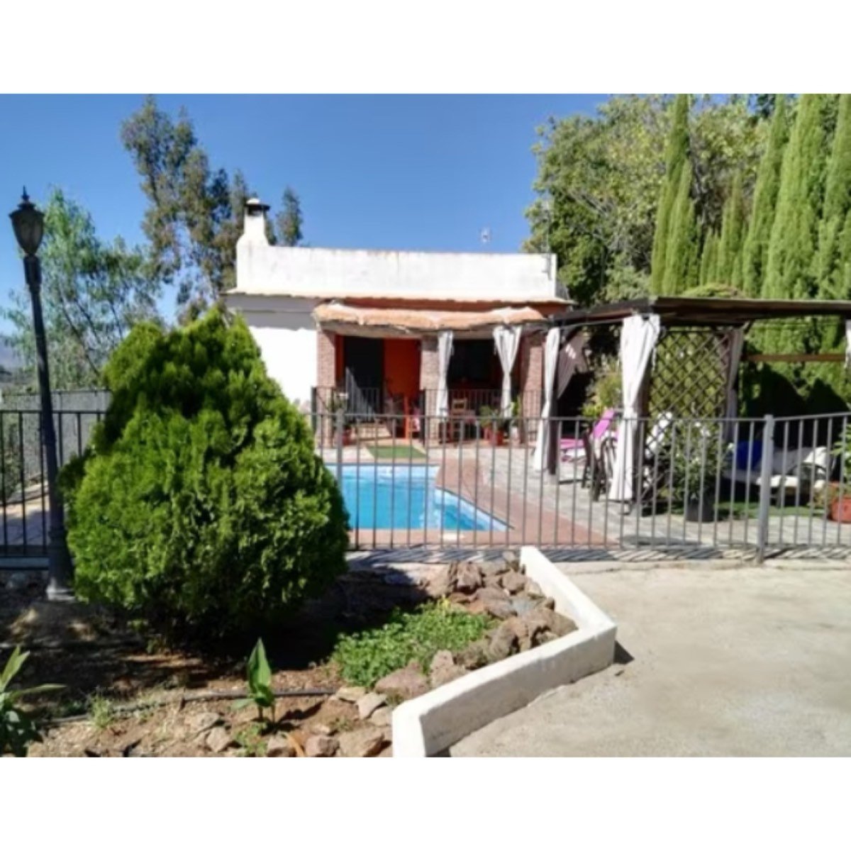 SE VENDE COMPLEJO DE TURISMO RURAL EN LANJARON