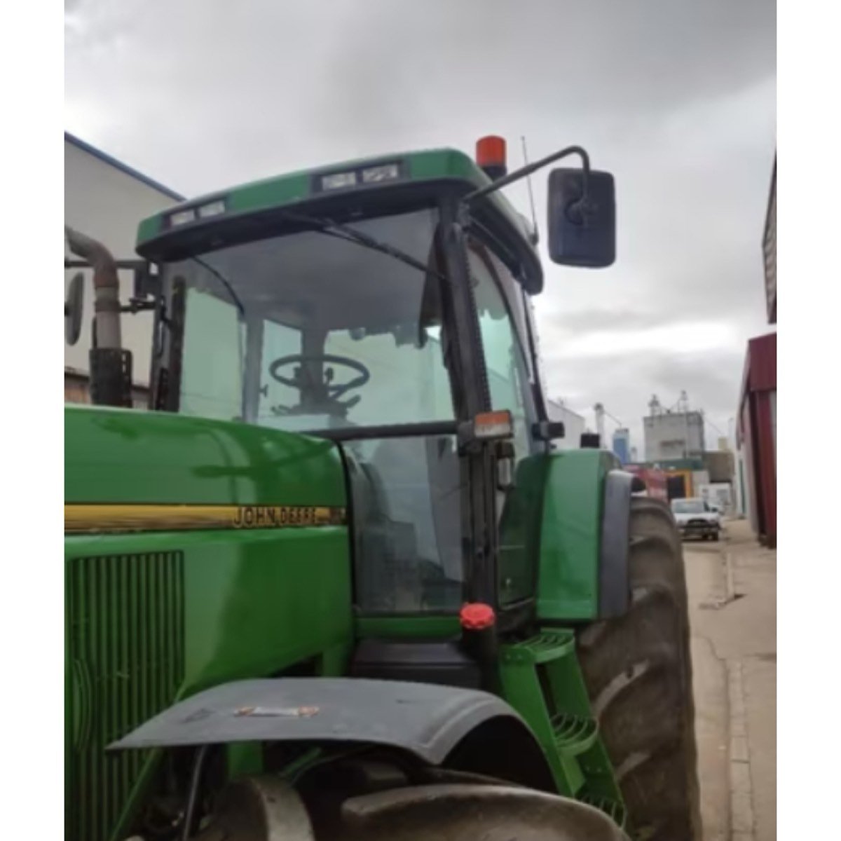JOHN DEERE - 7800 A LA VENTA