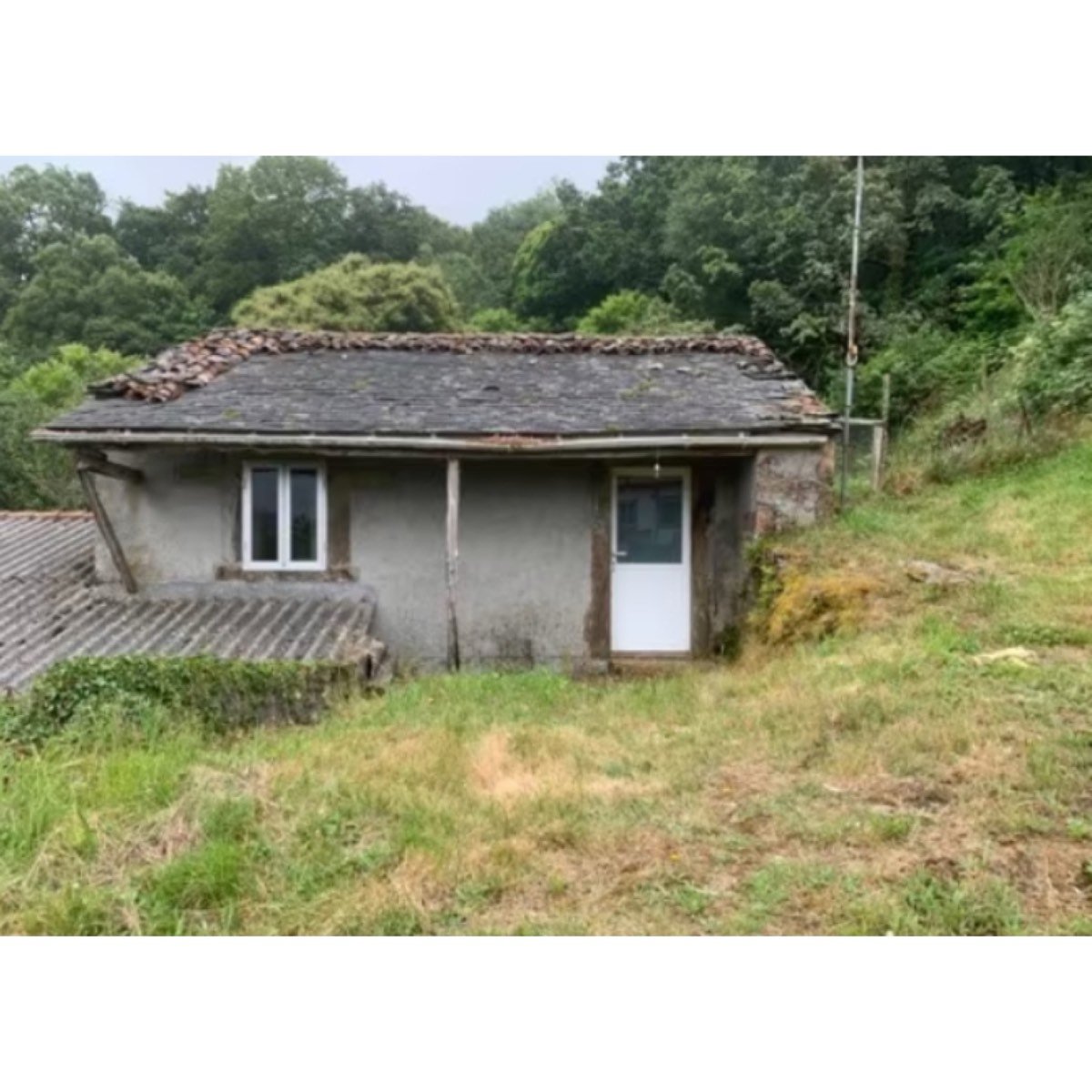 SE VENDE VIVIENDA EN MOA - MOA