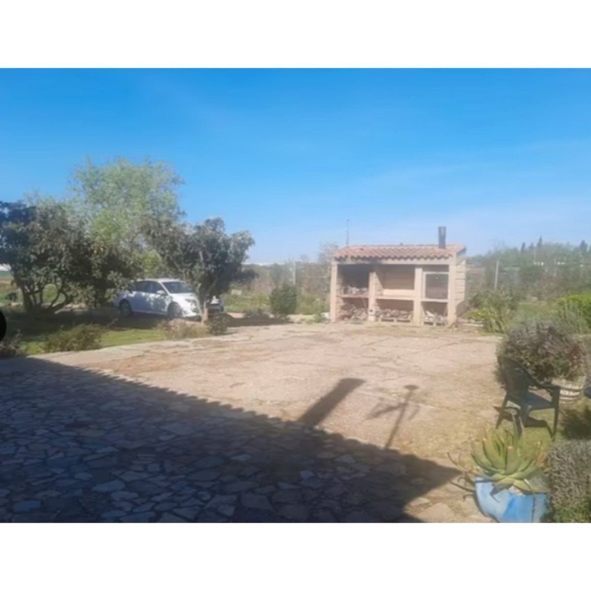 SE VENDE TERRENO CON CASILLA EN ALFARO