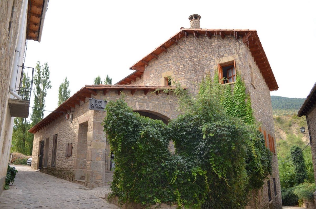 Traspaso restaurante y casa rural.